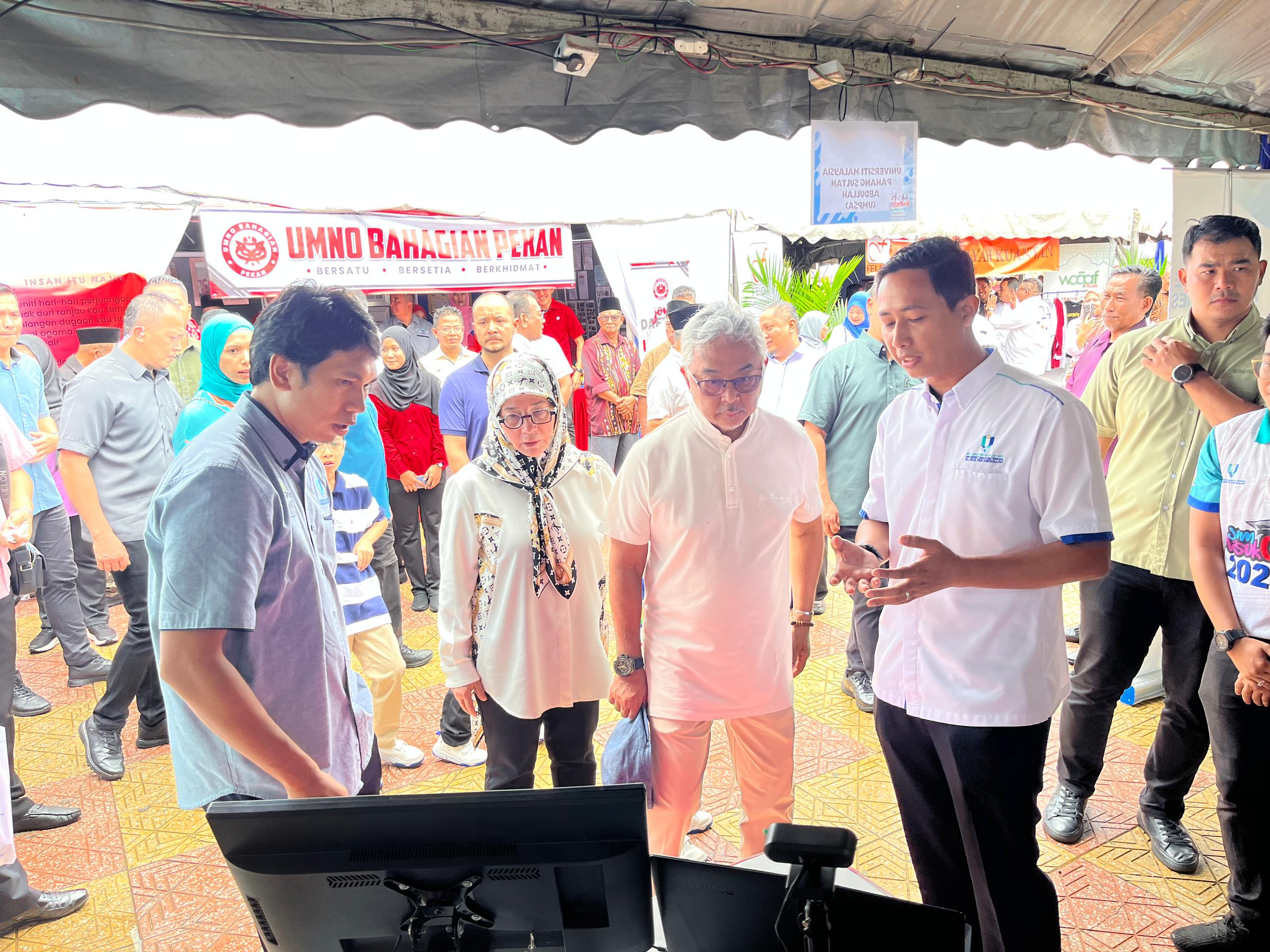 Moh Karnival Makmur Pekan 2024: Advancing Community Well-Being Through Technology and Innovation